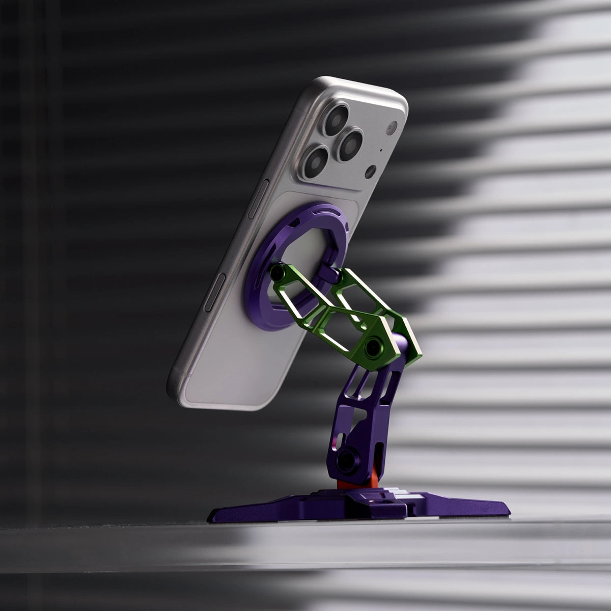 magsafe_stand_peakzooc_purple